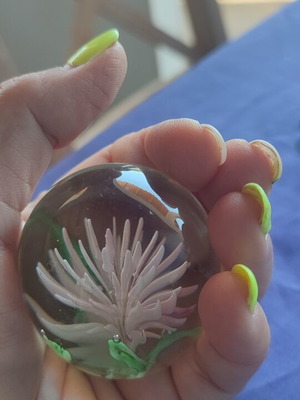 Crystal sphere with pink flower new