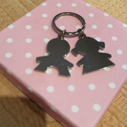 Keychain couple like new