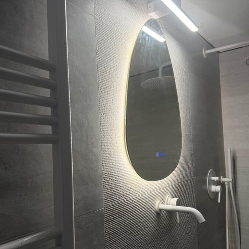 LED Mirror with 3 Light Modes and Anti-Fog Function