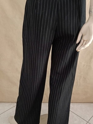Bershka women's black high-waisted office pants with white stripes size M like new