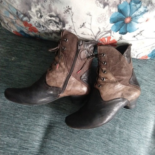 Think! women's leather ankle boots, size 36.5-37