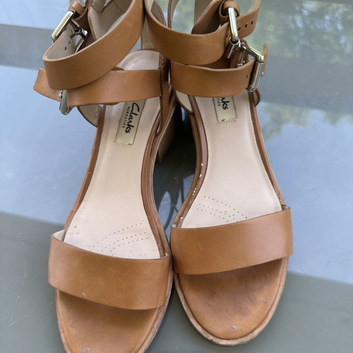 Clarks Narrative leather sandals size 39, tan, like new