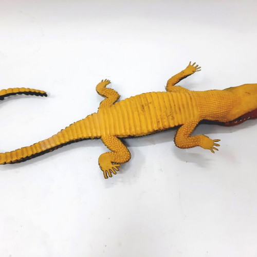 Vintage Rubber Alligator 36 cm like new, collectible