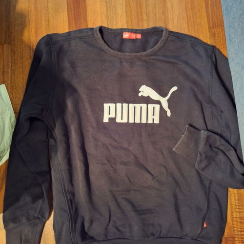 Puma sweatshirt like new size M