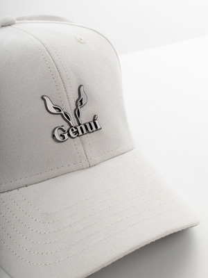 GENUI hat white new