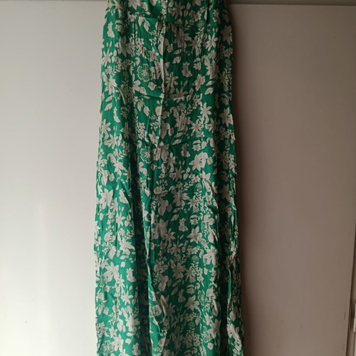 Green dress from Italy like new, ideal for medium and large sizes