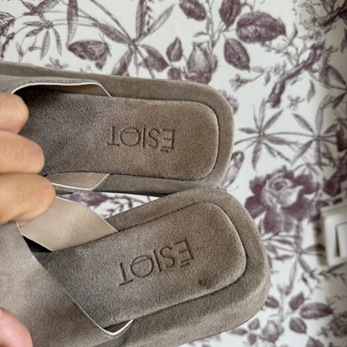 Esiot leather sandals used, size 36, beige