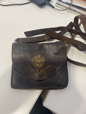 Leather hunter's case used, vintage with strap