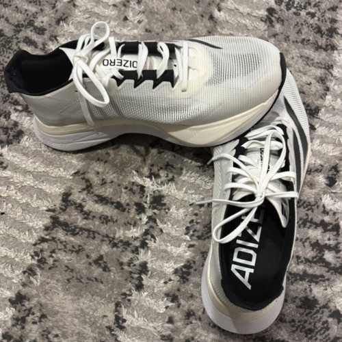 Adidas Boston 12 sneakers like new, size 42, white beige