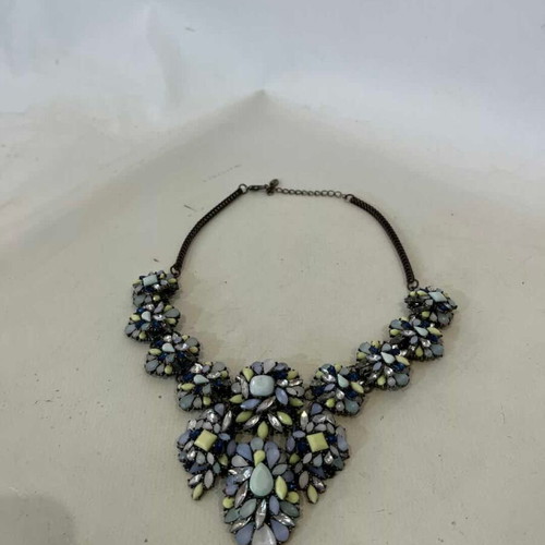 Vintage statement necklace with blue beads, 28cm