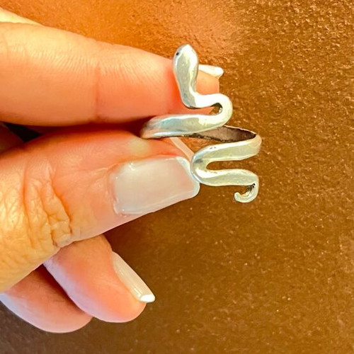 Gianniotiko silver handmade snake ring like new