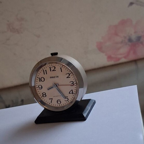Paketa 1970 mechanical alarm clock like new