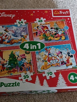 Trefl Puzzle Disney Christmas 4 in 1 like new