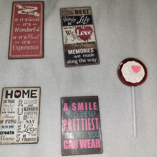 Set of 5 decorative fridge magnets with positive messages, like new