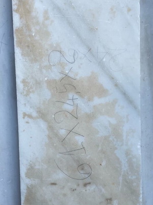 Μάρμαρο Διονύσου σαν καινούργιο 61x24,5x2
