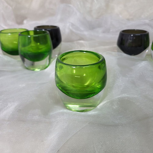 Vintage green art glass vases by Crate & Barrel, like new, set of 60