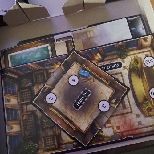 Cluedo Escape board game Hasbro