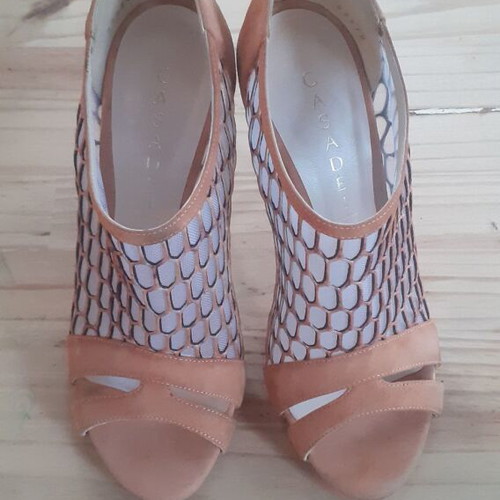 Casadei vintage suede pumps like new, beige, size 36.5