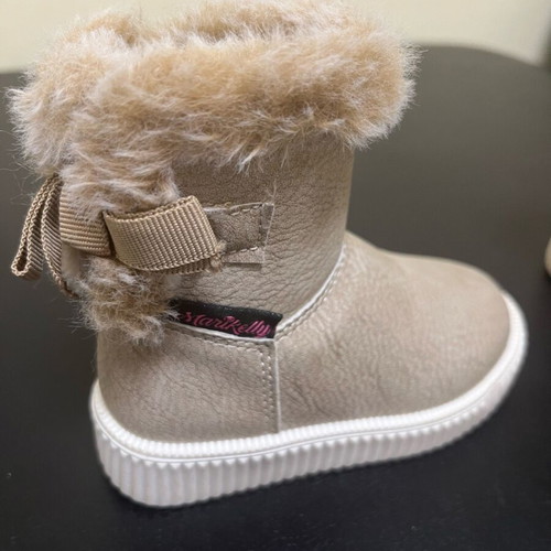 Girls boots size 22 like new, beige with fur interior