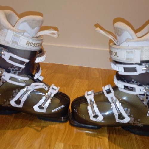Rossignol Vita Sensor 2 Ski Boots like new