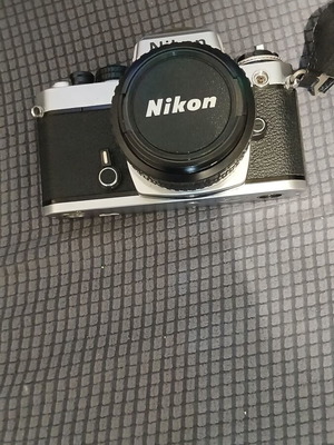 Nikon FE με φακό Series E 50mm f/1.8 καινούργιο