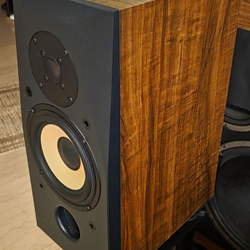 Audio Spectrum Art II speakers, pair, bass-reflex, Kevlar woofer