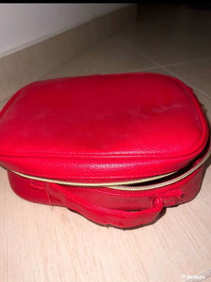 VICHY make up bag used, red, limited edition