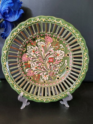 Vintage Handpainted Ceramic Plate 30 cm like new