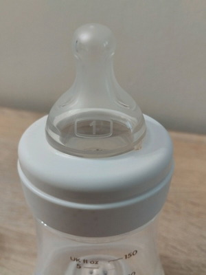 Μπιμπερό Chicco 150ml με θηλή νο1 σαν καινούργιο