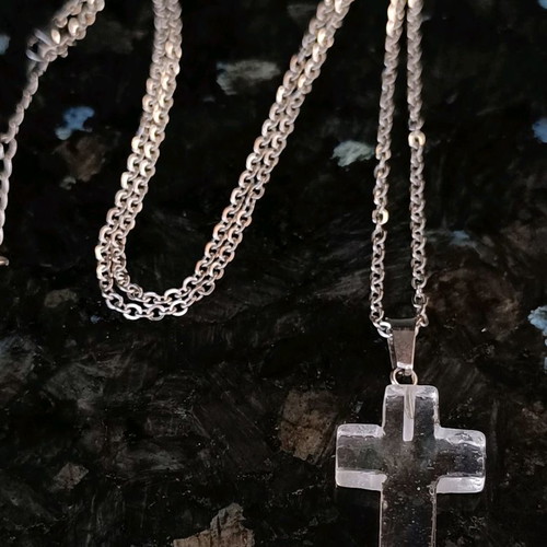 Unisex Handmade Steel Necklace with Cross made of Transparent Quartz Crystal – Energy Protection