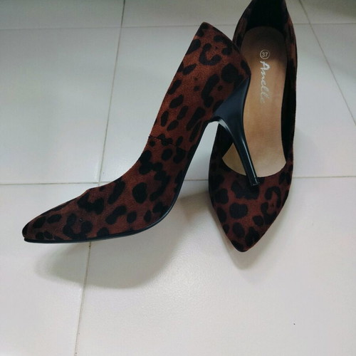 Anelle pumps new, size 37, black and brown