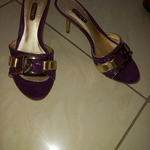 Women's purple pumps size 36 used, good condition