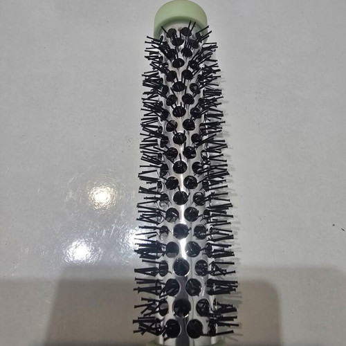 Omnia thermal round hairbrush for drying and styling, mint green