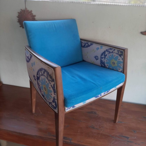 Wooden cafe armchair in three color combinations