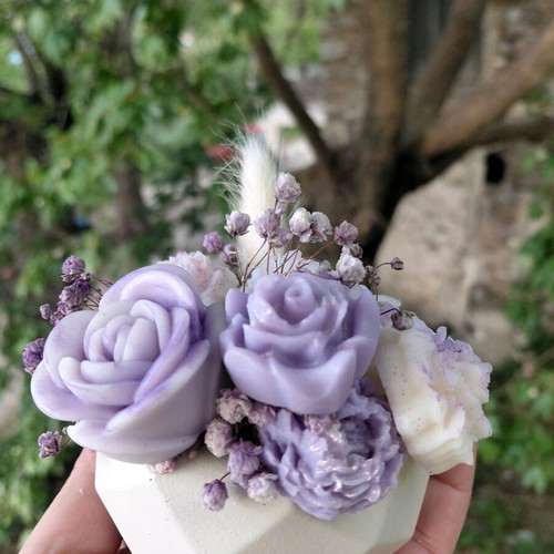 Aromatic bouquet of soy wax with nightflower scent new