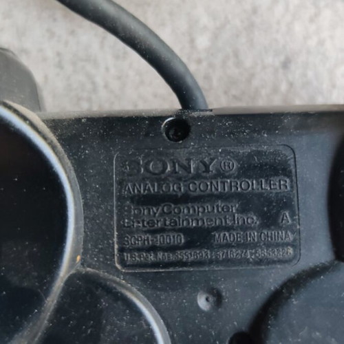 PlayStation 2 controller authentic used, functional