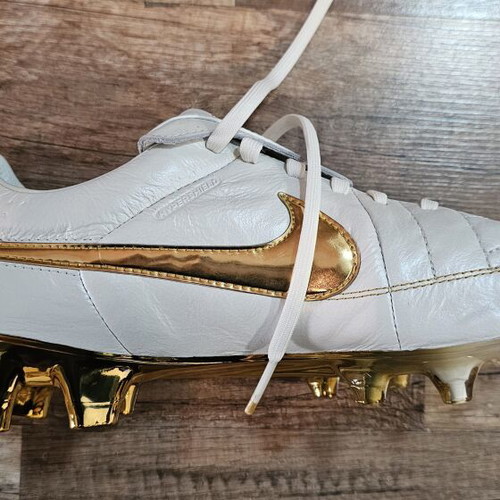 Nike Tiempo Legend V Premium FG "Touch of Gold" football boots 2015