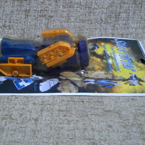 Super Galaxy Space Former tank bootleg transformer vintage