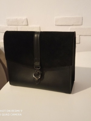 Bonendis leather crossbody bag like new, black