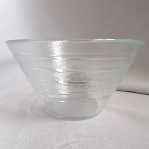 Glass salad bowls set of 2, new