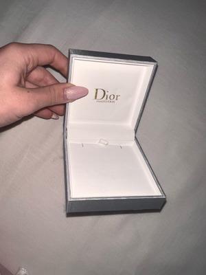 Dior Jewellery box like new, limited edition, velvet inside, from Ibiza