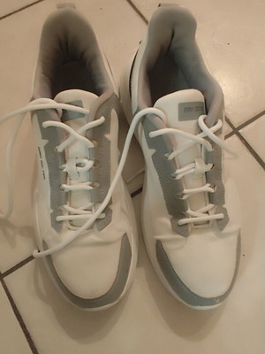 Pull & Bear men's sneakers size 41 used, white and grey