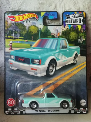 Hot Wheels Boulevard GMC Premium