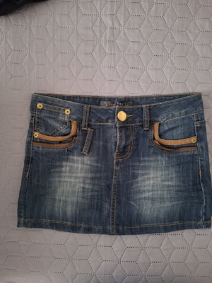 Blue women's denim skirt like new