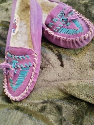 Winter slippers purple new