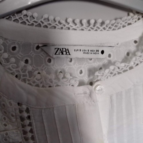 Zara guipure shirt new, size S