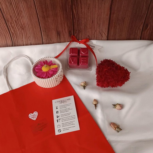 Gift Box Handmade Ceramic Candle Set Cherry Blossom & Love Wax Melts
