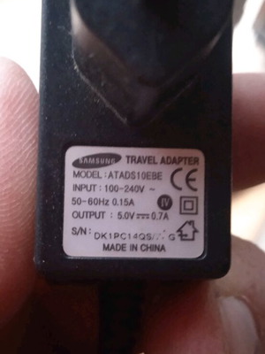 Φορτιστής Samsung σαν καινούργιο, άγνωστο μοντέλο