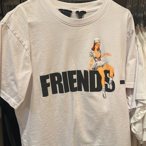 T shirt size small like new