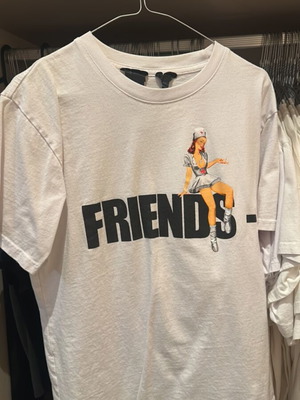 T shirt size small like new